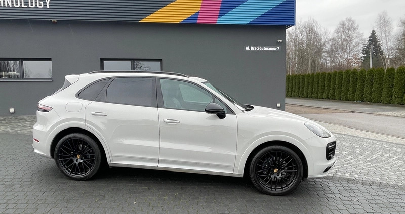 Porsche Cayenne cena 450000 przebieg: 20000, rok produkcji 2022 z Jaworzno małe 254